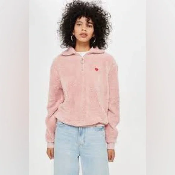 Women’s TopShop Pink Borg Heart Quarter Zip Fleeve Pullover Sweater Size 6 US! - Picture 1 of 5
